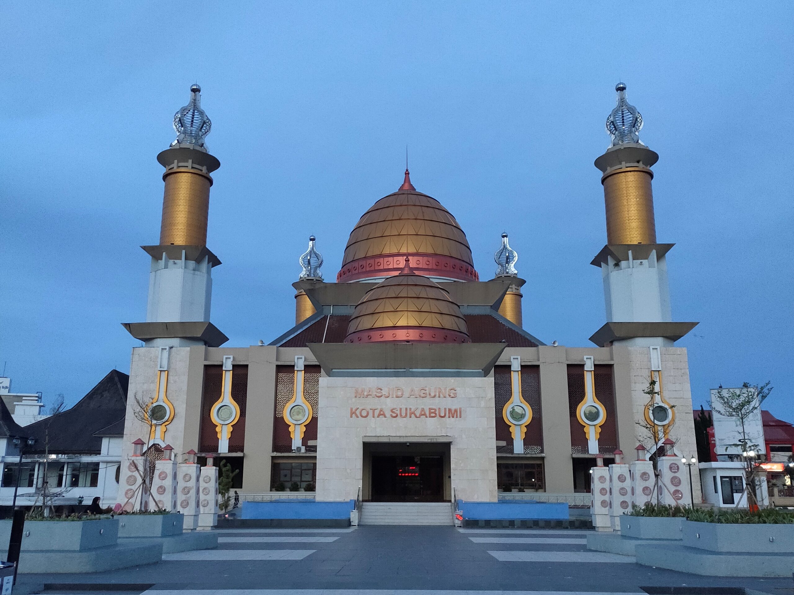 Sukabumi_Grand_Mosque_2022_01