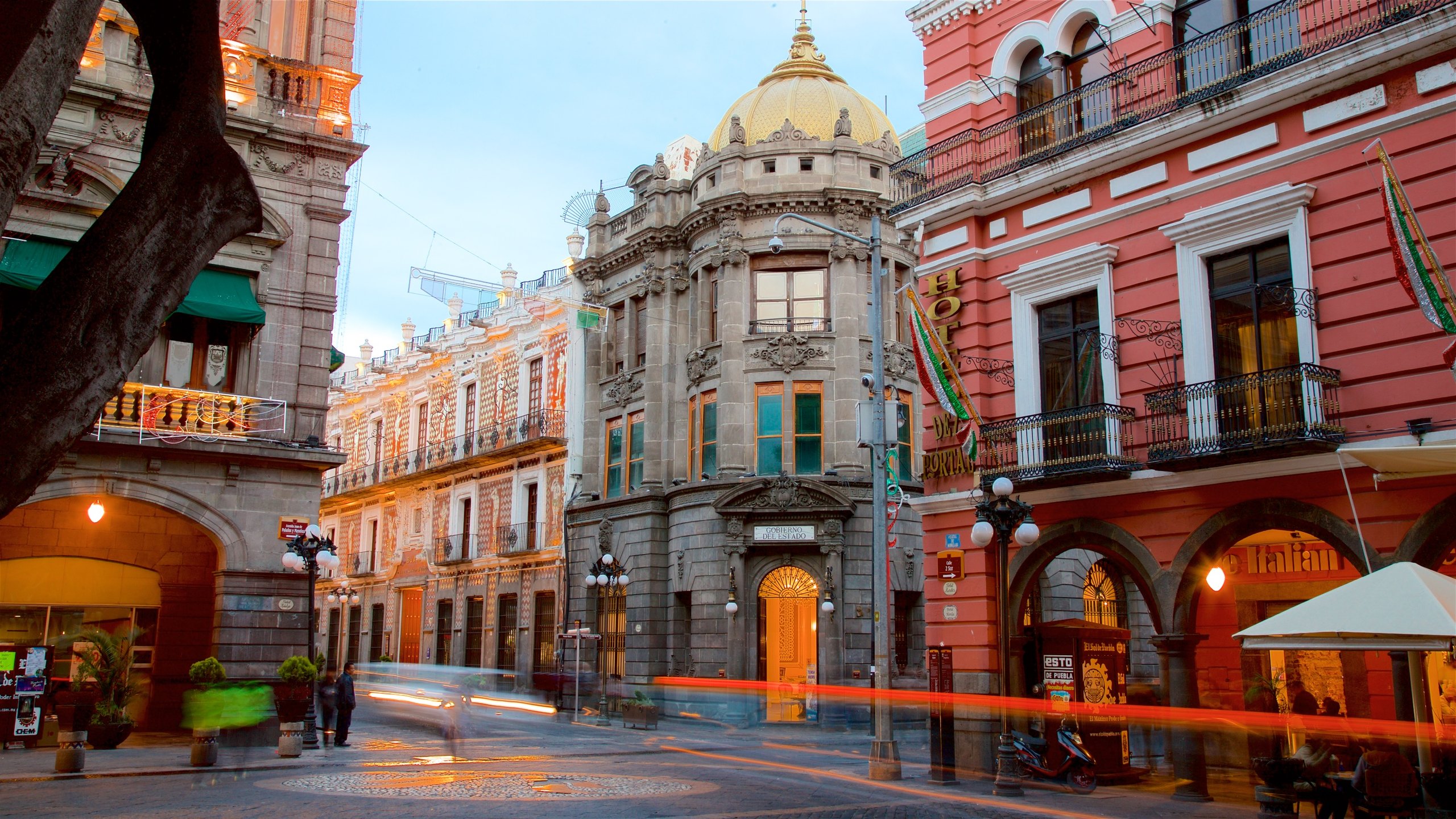 228664-Zocalo-Square