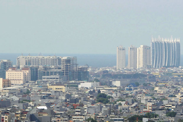jakarta-utara-kota-dengan-polusi-tertinggi-di-indonesia-D41-thumb