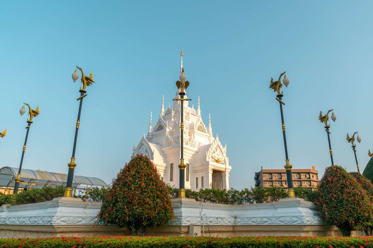 surat-thani-thailand-travel-photo-20230510230408426-main-image