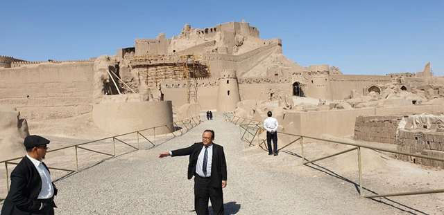 kota-kerman-sejarah-budaya-dan-keindahan-alam-iran