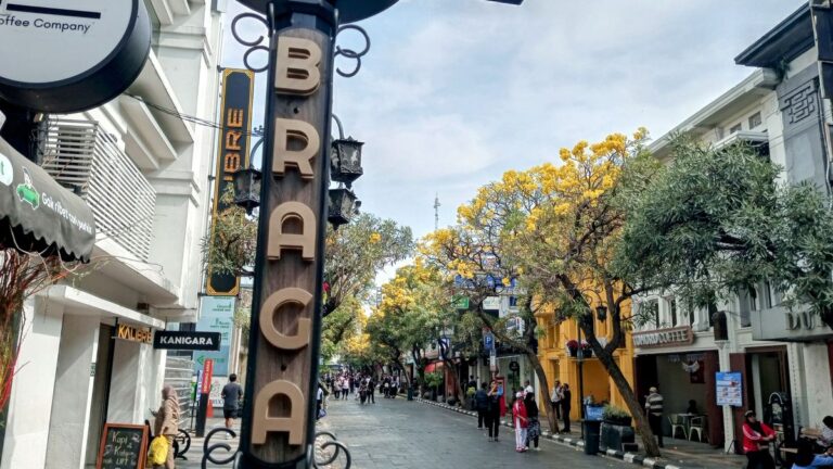 menelusuri-keindahan-dan-sejarah-kota-braga-di-bandung