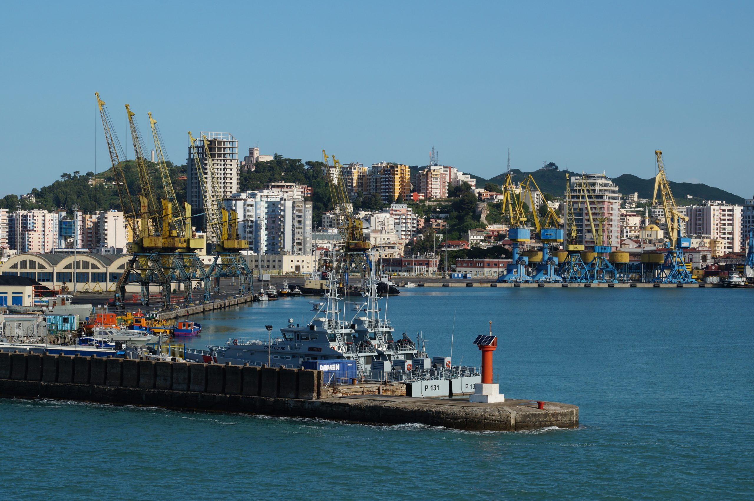 kota-durres-pelabuhan-bersejarah-dan-pusat-kebudayaan-albania