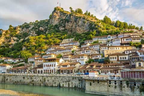 kota-elbasan-sejarah-dan-keindahan-budaya-di-albania