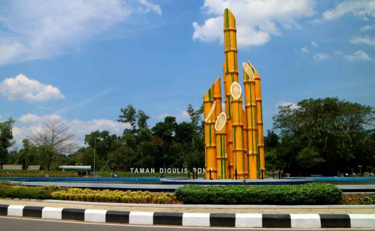 kota-pontianak-keindahan-dan-sejarah-ibu-kota-kalimantan-barat