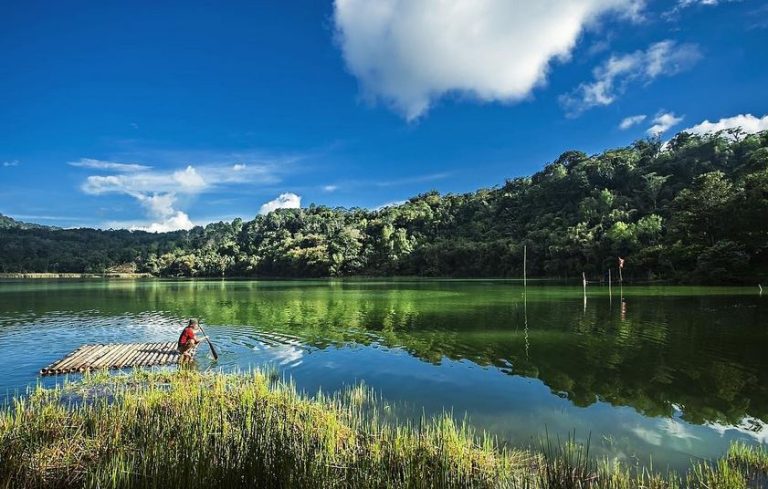 keindahan-alam-dan-budaya-kota-tomohon-di-sulawesi-utara