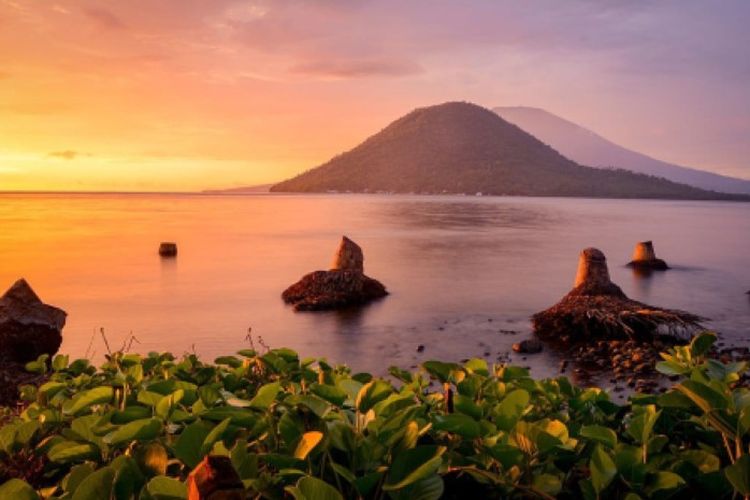 keindahan-dan-pesona-kota-tidore-kepulauan-di-maluku