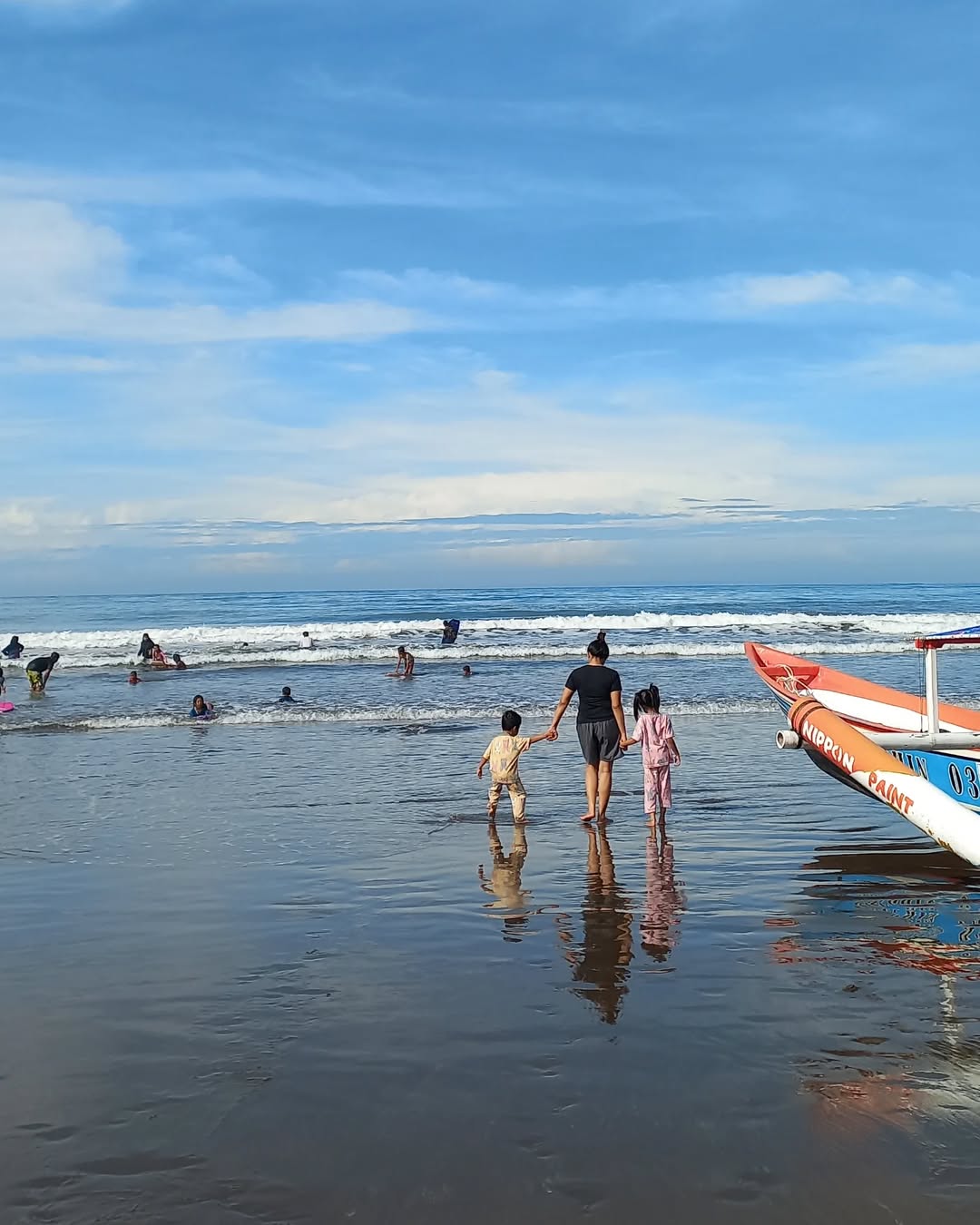 kota-buutuo-pusat-aktivitas-dan-keindahan-alam-di-pantai-barat