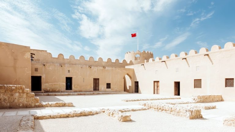 kota-riffa-kota-bersejarah-dan-pusat-perdagangan-di-bahrain