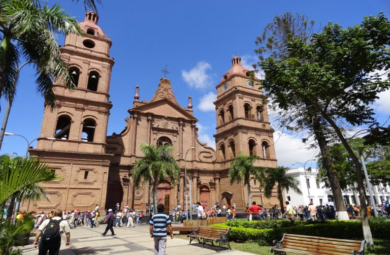 kota-santa-cruz-de-la-sierra-pusat-kehidupan-dan-budaya-bolivia