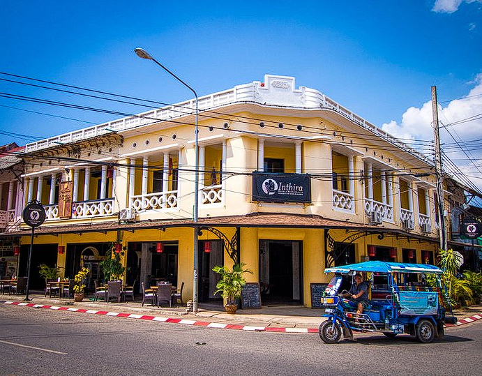 menelusuri-keindahan-dan-budaya-kota-thakhek-di-laos