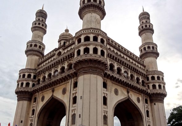 kota-hyderabad-pusat-budaya-dan-teknologi-di-india-selatan